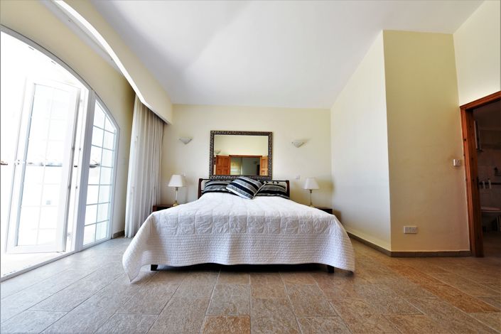 Image No.17-Maison de 6 chambres à vendre à Akoursos