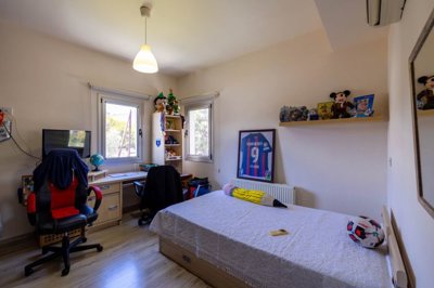 d966e7e7-ad3a-4c65-ae6d-5aefb992b9aa