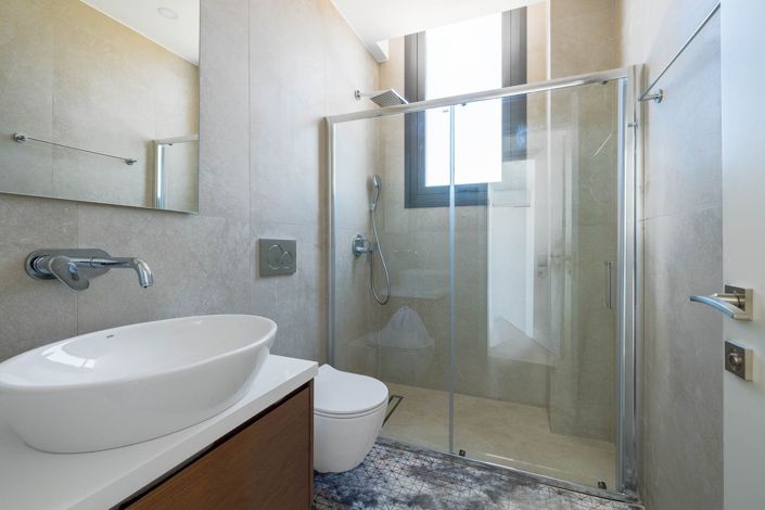 Image No.15-3 Bed House for sale