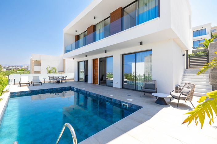 Image No.2-3 Bed House for sale