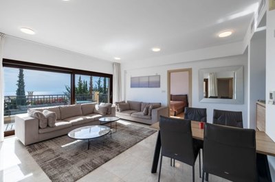 207f731f-63ab-4dd6-ac0f-5fc502b76f04