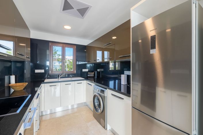 Image No.8-2 Bed Apartment for sale