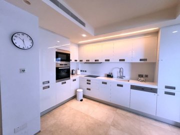 aea22358-4e2d-4bd0-a0e2-06c1b75088b5