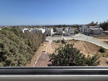 ef38fa69-926a-4671-bc31-00ef8a7c25be