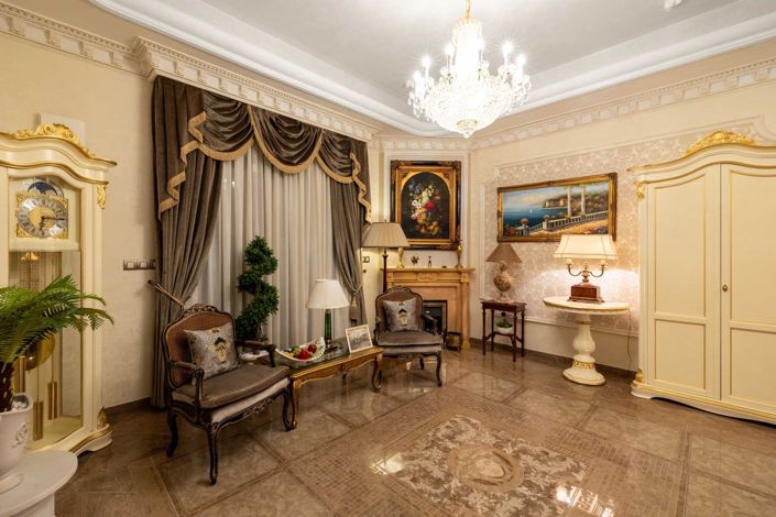 Image No.11-6 Bed House for sale