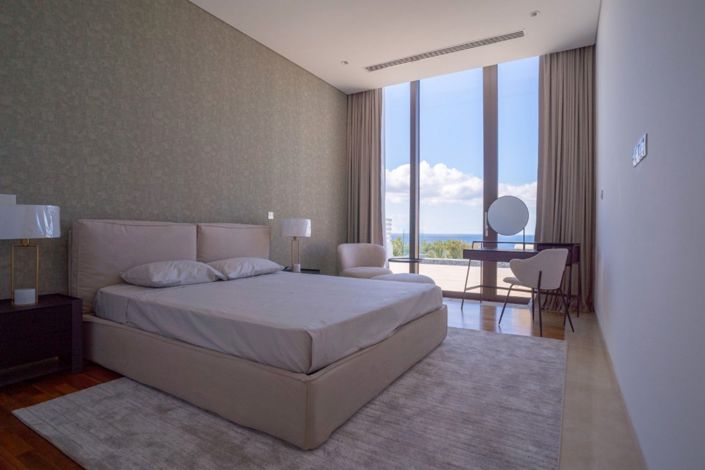 Image No.13-5 Bed House for sale