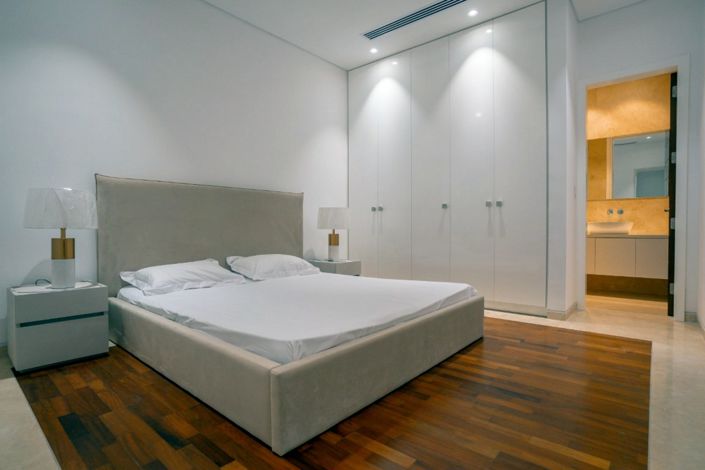 Image No.14-5 Bed House for sale