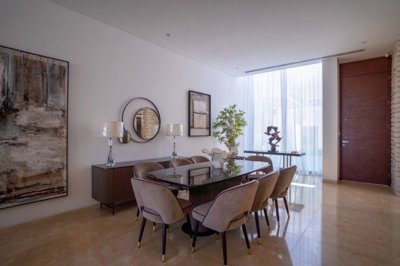 6bc5a25c-76d5-4726-a4da-61efe66ff53c