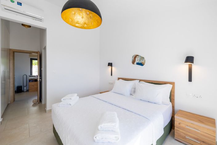 Image No.9-Maison de 4 chambres à vendre à Peyia