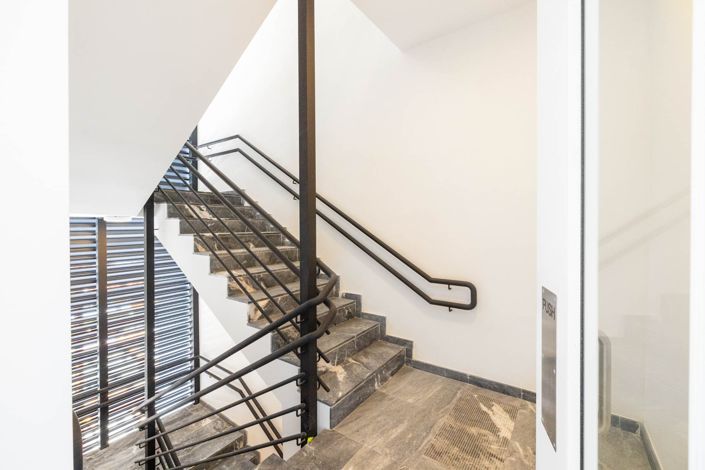 Image No.16-Studio for sale