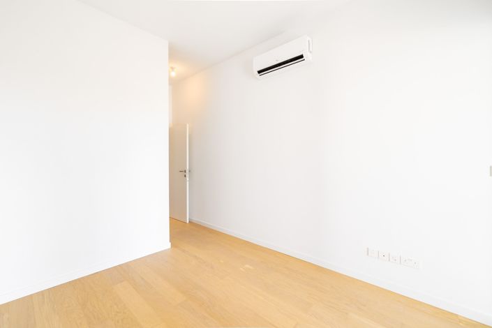 Image No.12-1 Bed Apartment for sale