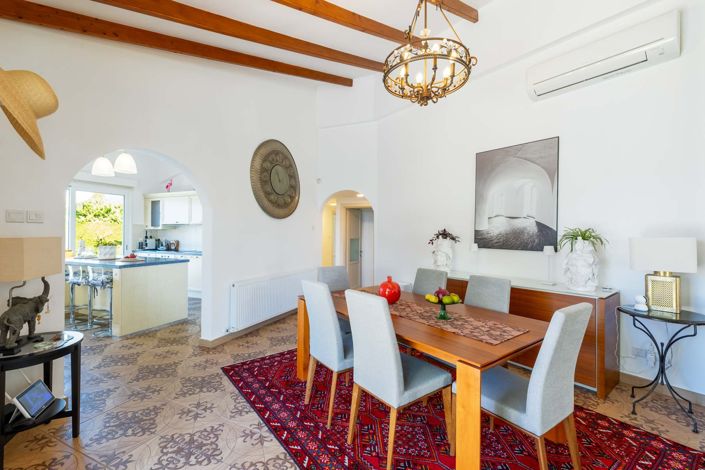 Image No.5-4 Bed House for sale