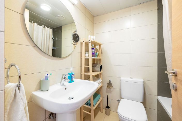 Image No.11-1 Bed Apartment for sale