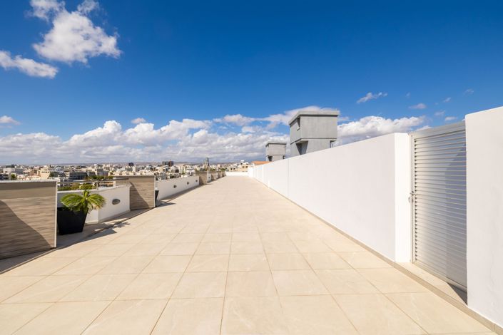 Image No.20-1 Bed Apartment for sale