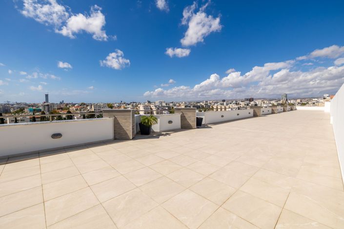 Image No.21-1 Bed Apartment for sale