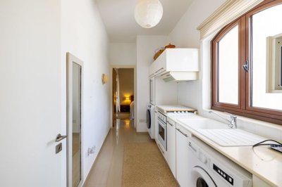 504d571c-3991-4a3c-868c-1706ebe14d2d