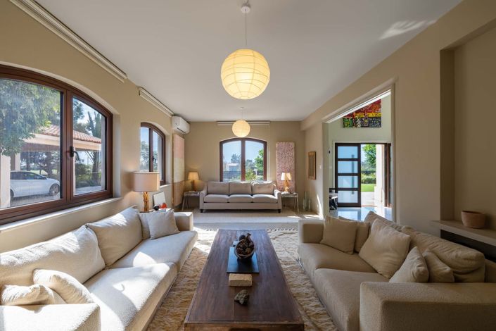 Image No.19-7 Bed Villa for sale