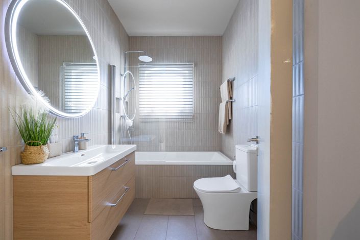 Image No.27-7 Bed Villa for sale