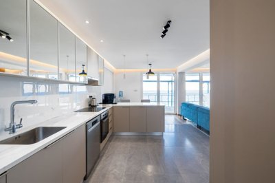 28af4dce-c1be-42ad-a2e7-8d07fb9a84a8