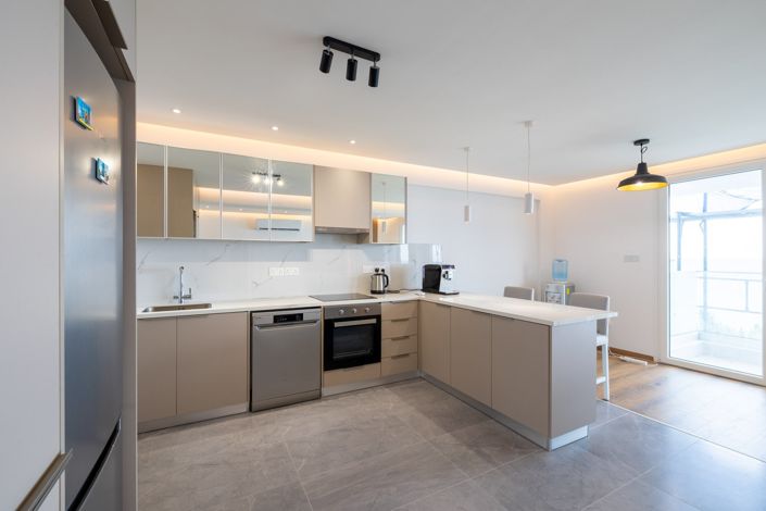 Image No.8-2 Bed Apartment for sale