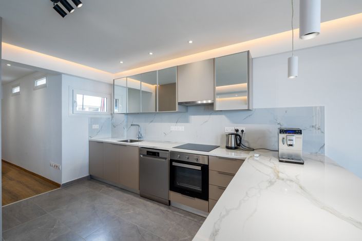 Image No.9-2 Bed Apartment for sale