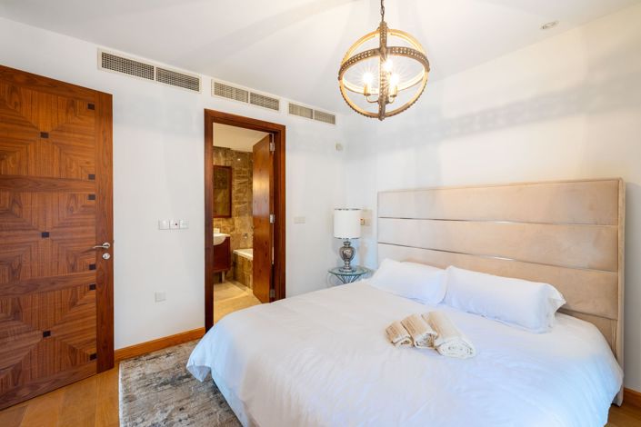 Image No.26-6 Bed Villa for sale