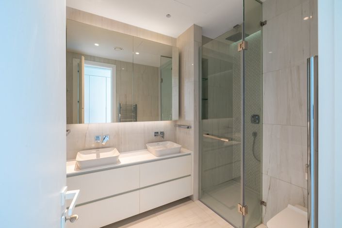 Image No.20-2 Bed Apartment for sale