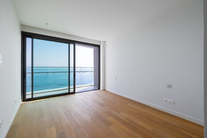 Image No.24-2 Bed Apartment for sale