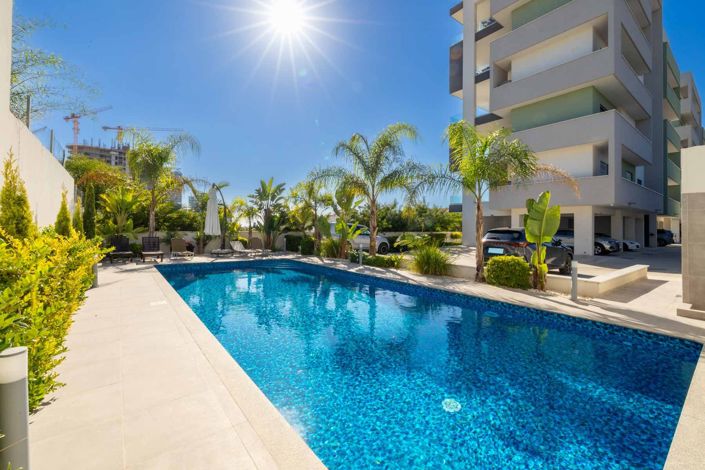 Image No.27-Appartement de 3 chambres à vendre à Mouttagiaka