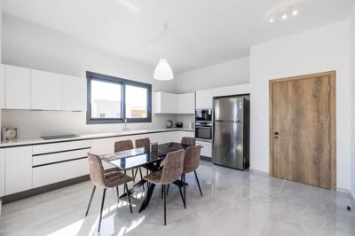 b7835eea-85ea-47d8-81e0-c79b3039ac0d