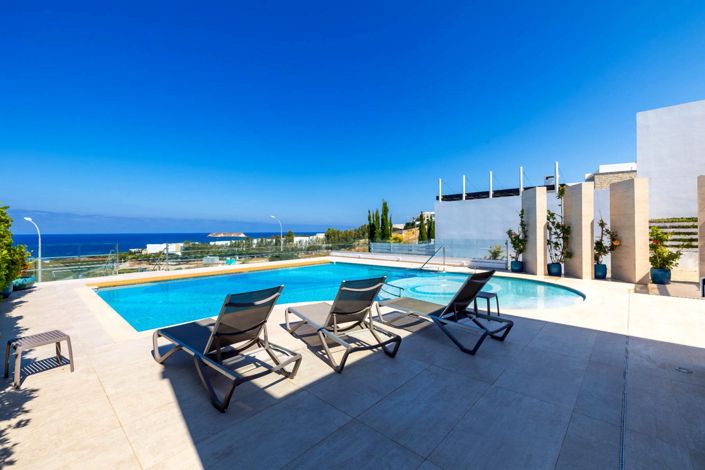 Image No.23-4 Bed House for sale