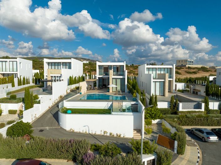 Image No.4-4 Bed House for sale