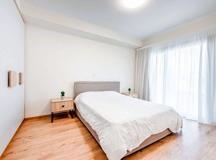 Image No.12-2 Bed Apartment for sale