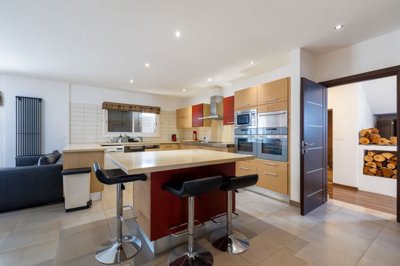 54c7ca67-78df-4254-921b-d1d73c46b005