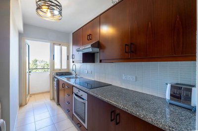 002d6142-08ee-432f-8f8d-2cf5265fb96b