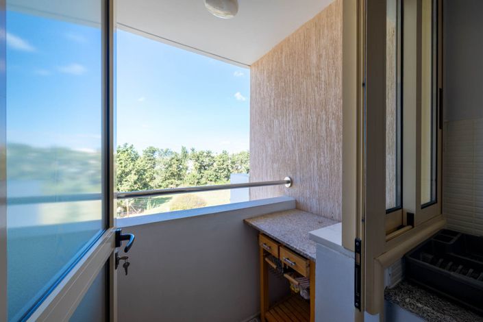 Image No.13-2 Bed Apartment for sale