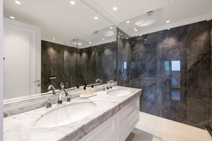 Image No.25-3 Bed Apartment for sale