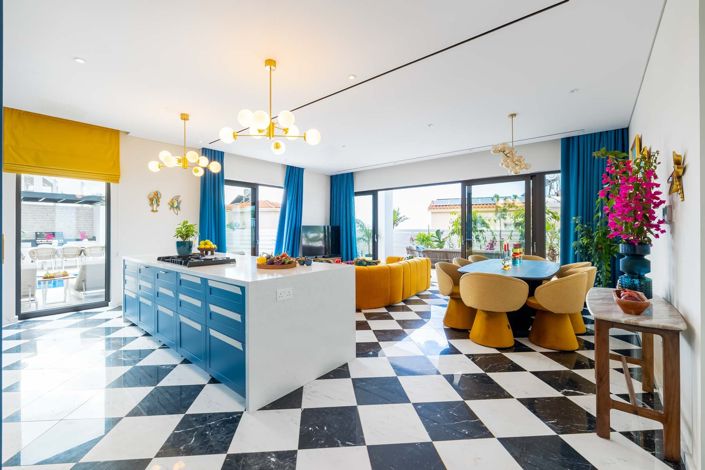 Image No.6-3 Bed House for sale