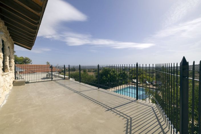 Image No.17-5 Bed House for sale