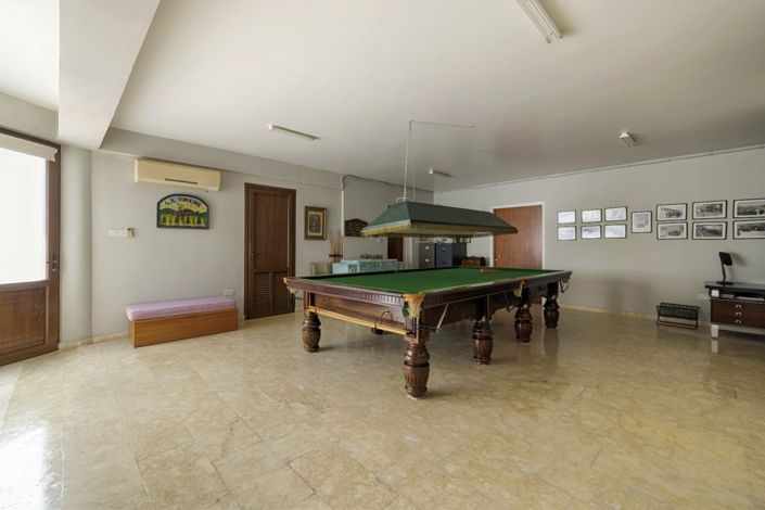 Image No.19-5 Bed House for sale