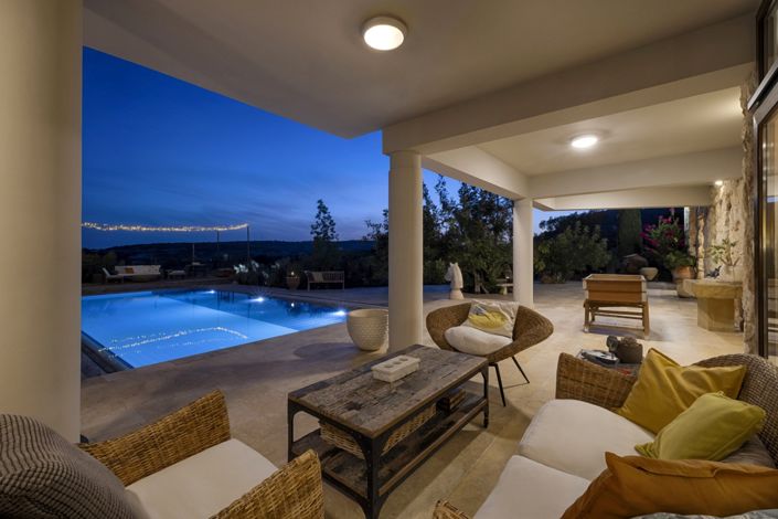 Image No.26-5 Bed House for sale