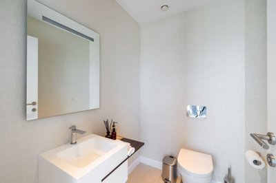 94d4b64d-8acd-4c85-b7d4-b283f6eb0f25