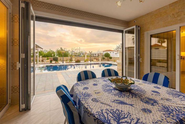 Image No.29-4 Bed House for sale