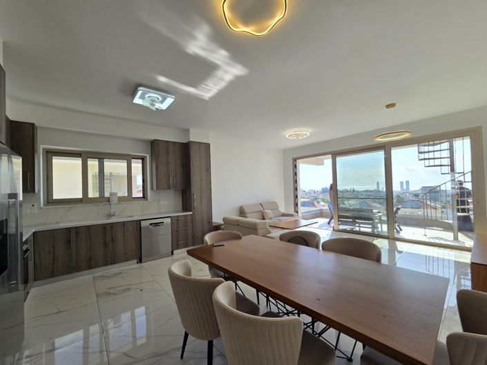 Image No.3-3 Bed Penthouse for sale