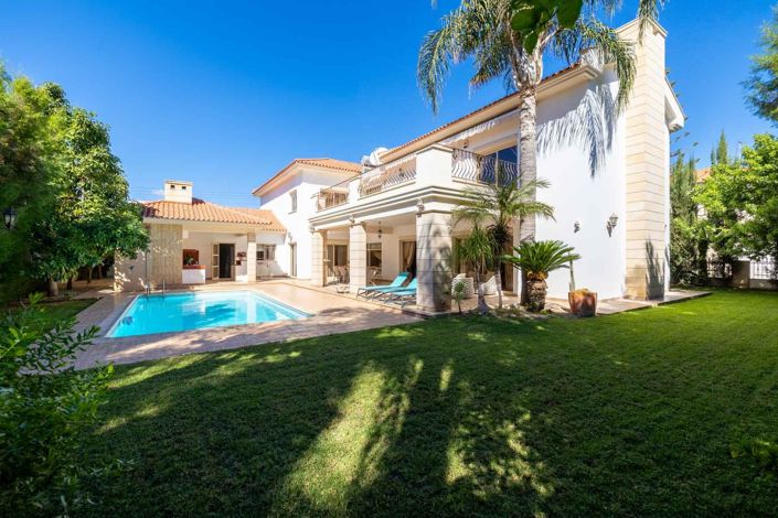 Image No.2-5 Bed House for sale