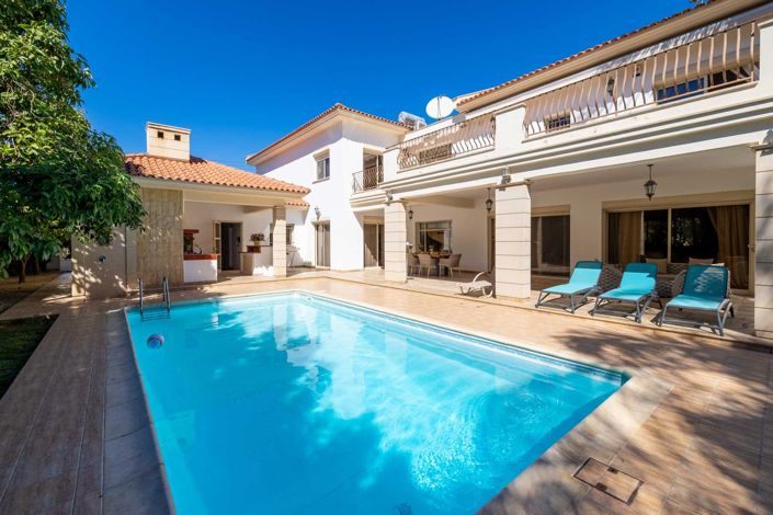 Image No.21-5 Bed House for sale