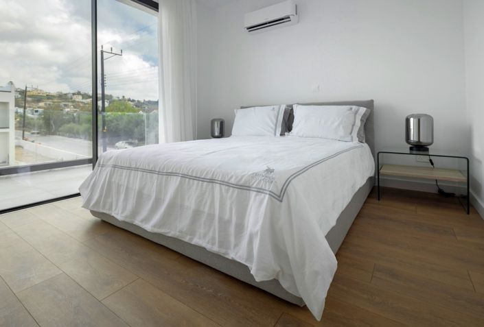 Image No.16-3 Bed House for sale