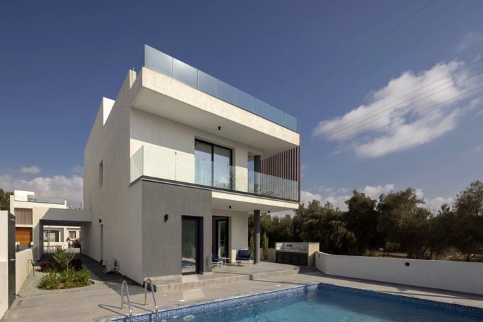 Image No.24-3 Bed House for sale