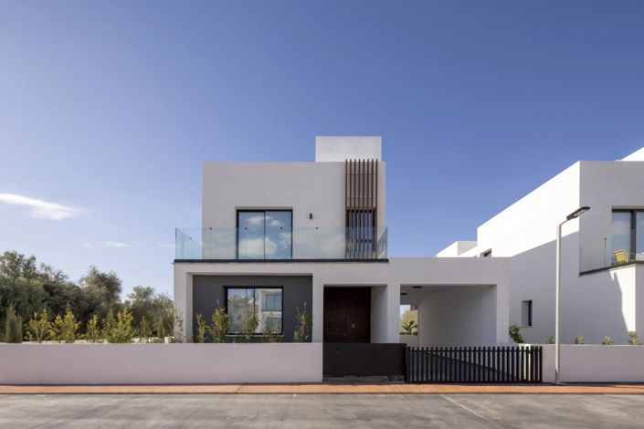 Image No.25-3 Bed House for sale