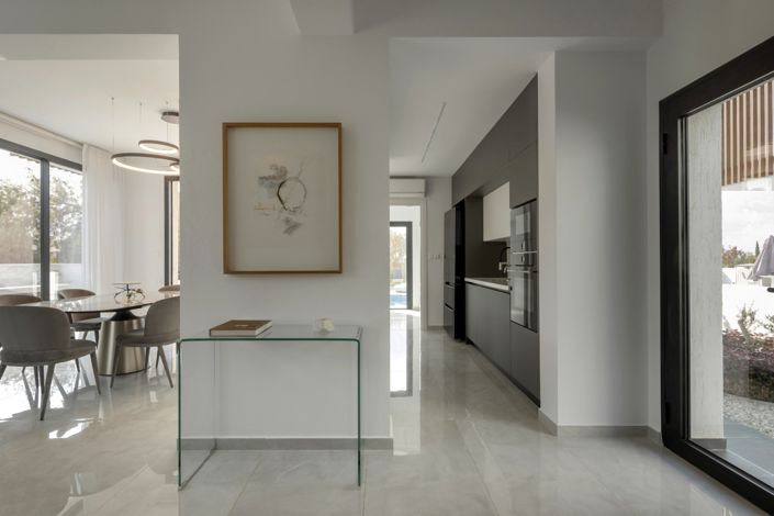 Image No.7-3 Bed House for sale